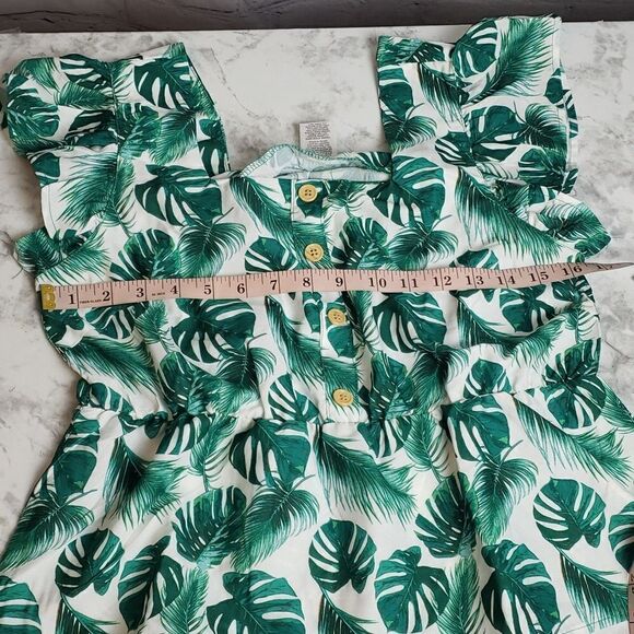 NWT 5 Style Tropical Green Top - Picture 9 of 9